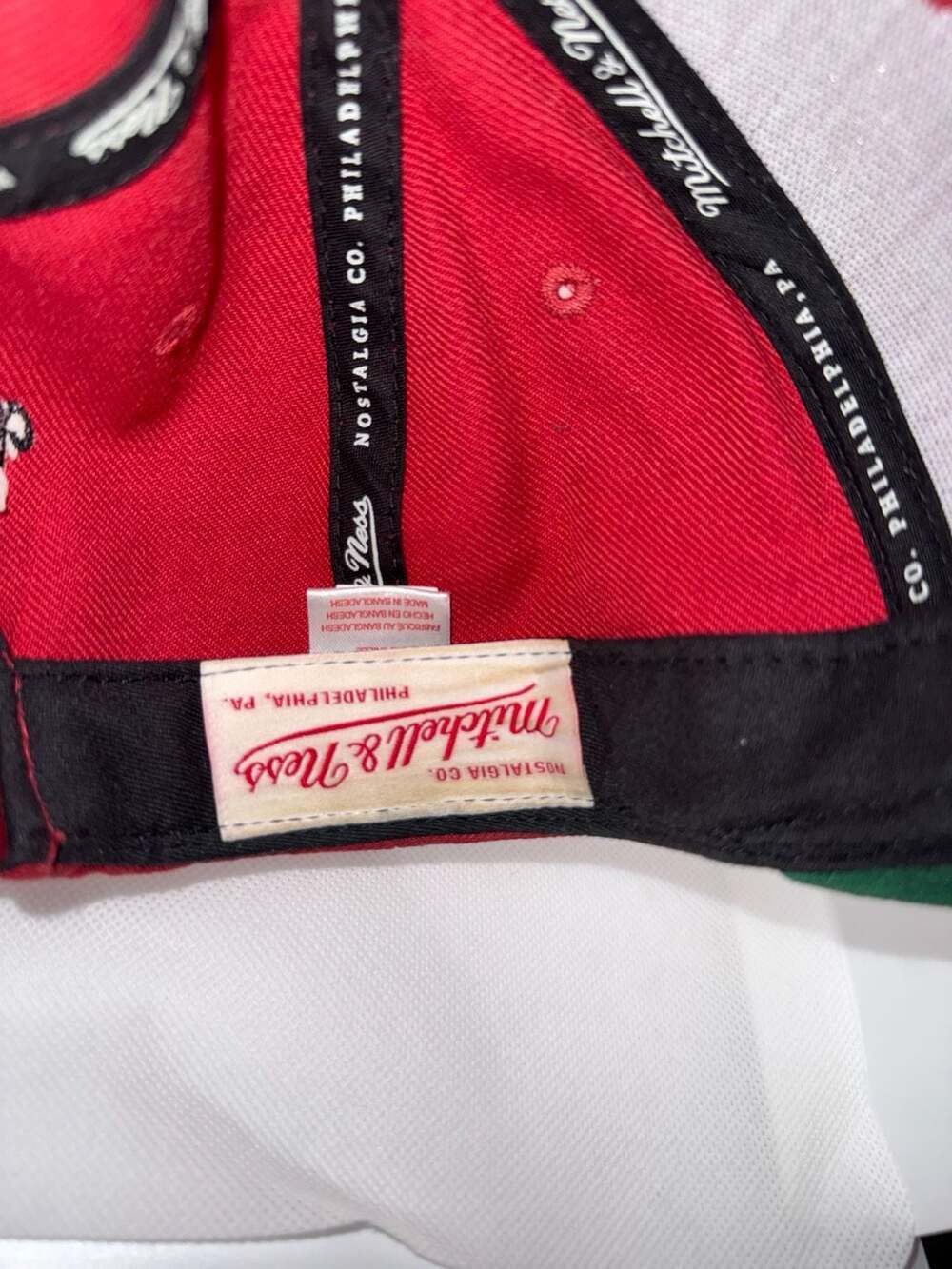 Mitchell & Ness Miami Heat Red Snapback Hat Green Underbrim Adjustable - Picture 7 of 8